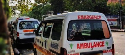 Guj Toyota dealer offers to convert 200 Innovas into ambulances Guj Toyota dealer offers to convert 200 Innovas into ambulances