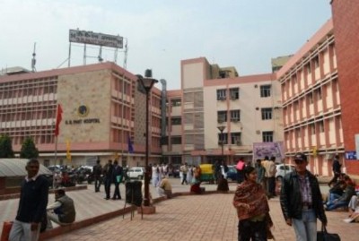 Hospital withdraws notice against use of Malayalam after outrage Hospital withdraws notice against use of Malayalam after outrage
