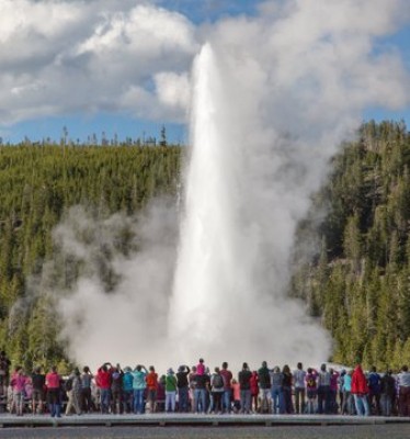 Yellowstone National Park registers record tourist arrivals Yellowstone National Park registers record tourist arrivals