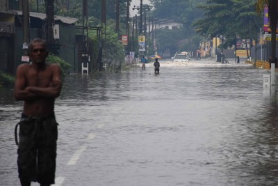 4 dead, over 170K affected by strong winds, heavy rains in SL 4 dead, over 170K affected by strong winds, heavy rains in SL