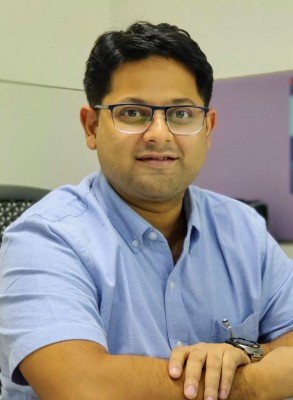 WhatsApp appoints Mahatme as 'Head of Payments' in India WhatsApp appoints Mahatme as 'Head of Payments' in India