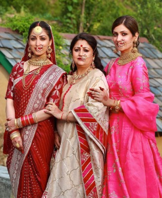 Yami Gautam shares post-wedding pic to wish mother on birthday