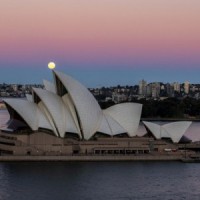No rush to re-open Australia's borders: Minister