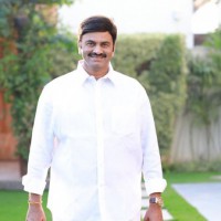 YSRCP MP sends legal notice to AP CID DGP
