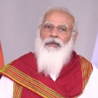 Modi's meets BJP chief, senior leaders