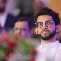 Aditya Thackeray has narrow escape as chandelier crashes