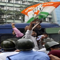 Power tariff hiked in Karnataka, Congress protests
