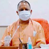 Yogi orders prompt payment of dues to lawyers