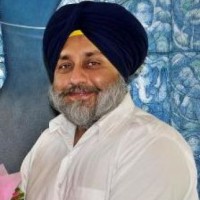 Sukhbir Badal detained for protest against scams in Punjab