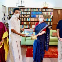 TN CM Stalin meets Sonia, Rahul