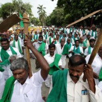 TN farmer assaulted by cop dies, family demands action