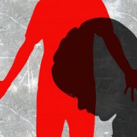 Stepfather held for beating toddler, mother for not stopping him