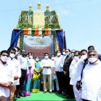 Jagan lays foundation stone for Krishna river flood bank work