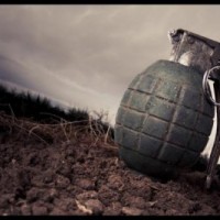 Militants lob grenade at CRPF & police party in Kashmir
