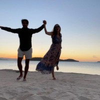 Evelyn Sharma posts pics from honeymoon