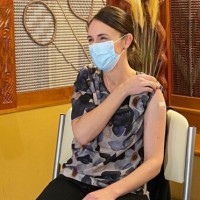 New Zealand PM receives Covid vaccine