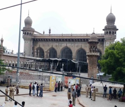 UP Police beefs up security for Friday prayers UP Police beefs up security for Friday prayers