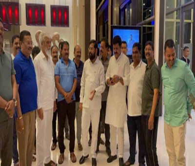 Rebel MLAs await SC hearing, will leave for Goa in evening Rebel MLAs await SC hearing, will leave for Goa in evening