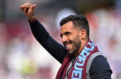 Carlos Tevez named coach of Argentine outfit Rosario Centra Carlos Tevez named coach of Argentine outfit Rosario Centra