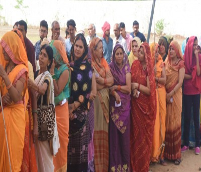 MP panchayat polls: one dead at polling booth in wall collapse MP panchayat polls: one dead at polling booth in wall collapse