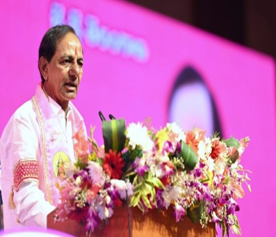 Telangana HC notice to KCR over land allotment for TRS office Telangana HC notice to KCR over land allotment for TRS office