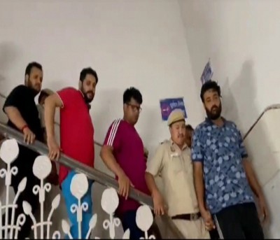 4 NSUI members held for creating ruckus outside Nadda's residence 4 NSUI members held for creating ruckus outside Nadda's residence