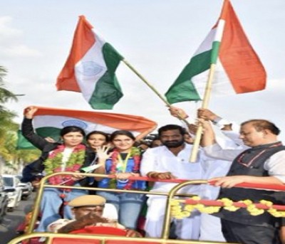 Telangana announces Rs 2 crore each for Nikhat Zareen, Esha Singh Telangana announces Rs 2 crore each for Nikhat Zareen, Esha Singh
