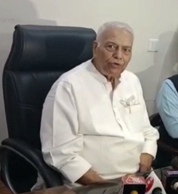 Discontent grows in CPI(M) over support to Yashwant Sinha Discontent grows in CPI(M) over support to Yashwant Sinha