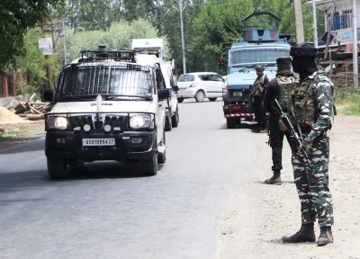 Two hybrid LeT terrorists held from J&K's Sopore Two hybrid LeT terrorists held from J&K's Sopore