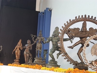Idol wing joins hand with IIT-Madras to identify smuggled antique idols of TN Idol wing joins hand with IIT-Madras to identify smuggled antique idols of TN