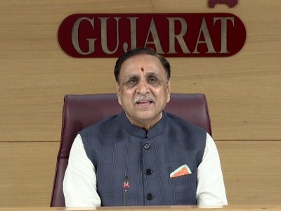 Ask ex-ministers to vacate govt bungalows: Congress to Guj CM