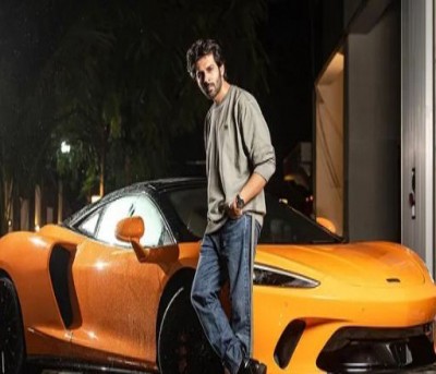 Kartik Aaryan gets India's first GT Orange McLaren as gift for 'Bhool Bhulaiyaa 2' success Kartik Aaryan gets India's first GT Orange McLaren as gift for 'Bhool Bhulaiyaa 2' success