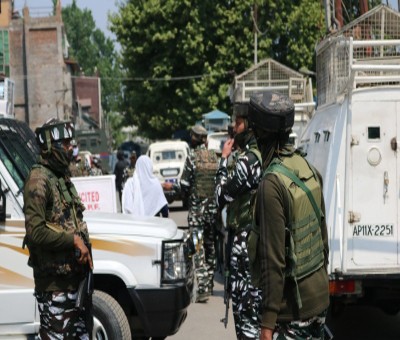 Pak terrorist killed in Srinagar encounter