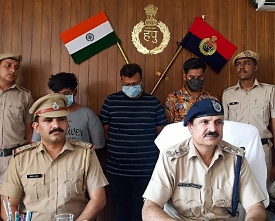 Fake call centre busted in Gurugram, three held
