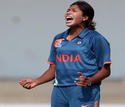 SA bowler Khaka displaces India's Jhulan Goswami at fifth spot in ICC rankings SA bowler Khaka displaces India's Jhulan Goswami at fifth spot in ICC rankings