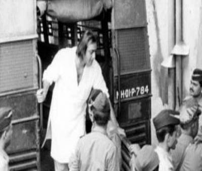 Rude awakening: Sanjay Dutt case exposed the depth of Bollywood's mafia ties Rude awakening: Sanjay Dutt case exposed the depth of Bollywood's mafia ties
