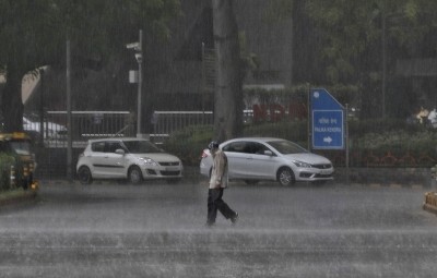 Moderate rain, thundershowers predicted for Delhi on Friday