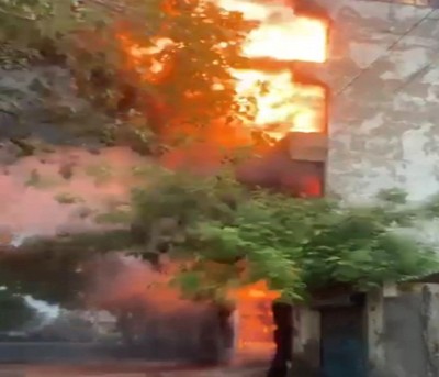 Fire at plastic factory in Delhi, no injuries Fire at plastic factory in Delhi, no injuries