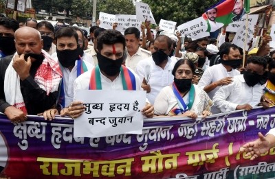 Chirag Paswan, Pappu Yadav take to streets over Agnipath in Patna Chirag Paswan, Pappu Yadav take to streets over Agnipath in Patna