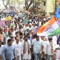 Cong protest in Hyderabad turns violent, several arrested