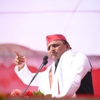 Trouble in Yadav clan, Akhilesh does not campaign in Azamgarh