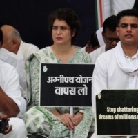 'Throw out govt' Priyanka leads Agnipath protest in Delhi