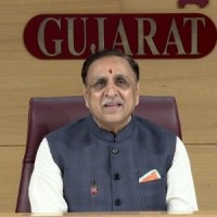 Ask ex-ministers to vacate govt bungalows: Congress to Guj CM