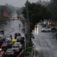 Traffic jams, waterlogging as heavy rain lashes Delhi