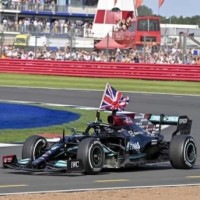 F1 continues to push 'net-zero carbon' by 2030
