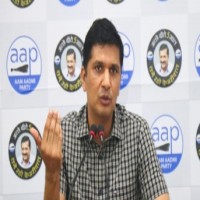 AAP pursues its own brand of soft Hindutva to counter BJP's juggernaut