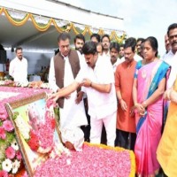 Former PM Narasimha Rao remembered on birth anniversary