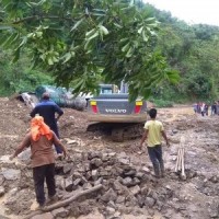 Dozens buried in massive Manipur landslide, rescue on