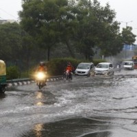 Heavy rain lash Delhi-NCR