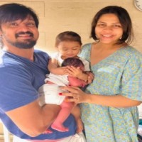 Actor Nakul, Sruti blessed with a baby boy